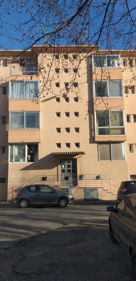 Aux Alyscamps Apartment Arles Exterior photo